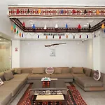 Sands Inn Hostel